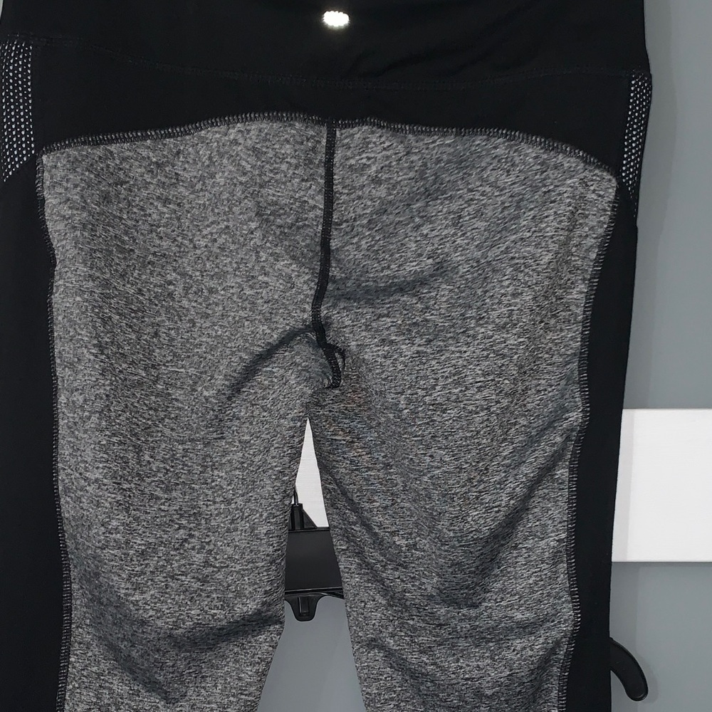 Tangerine Gray and Black Leggings - Picture 8 of 9